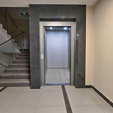 Apartament 3rooms Uno 4
