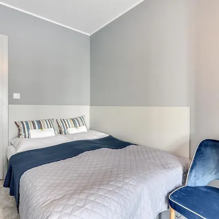 Apartament 3rooms Uno 4 *